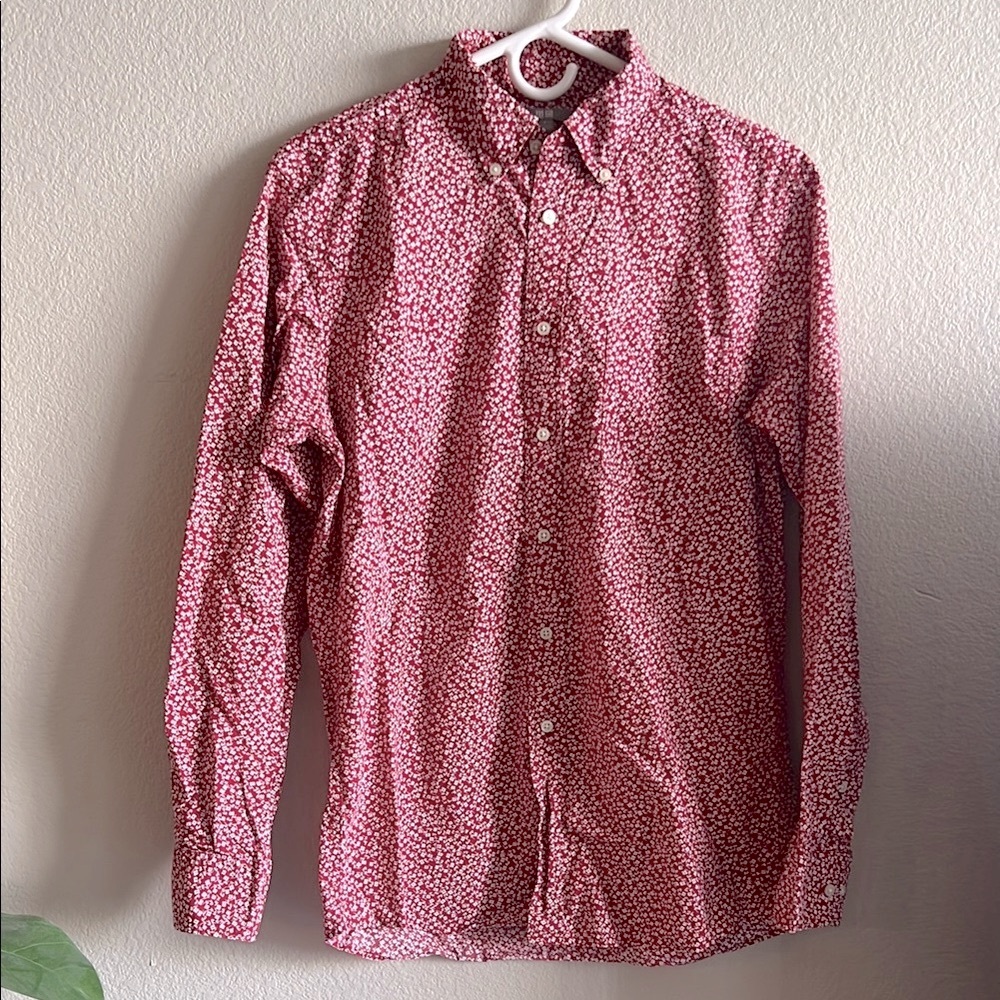 Uniqlo Red Patterned Shirt Mens Classic Preppy European Casual Minimalist